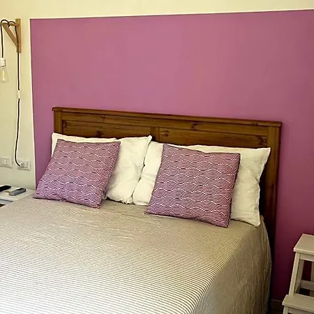 Hotel Elandra *