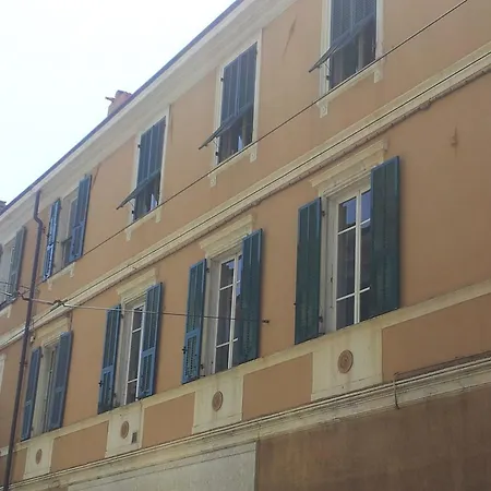 Hotel Elandra